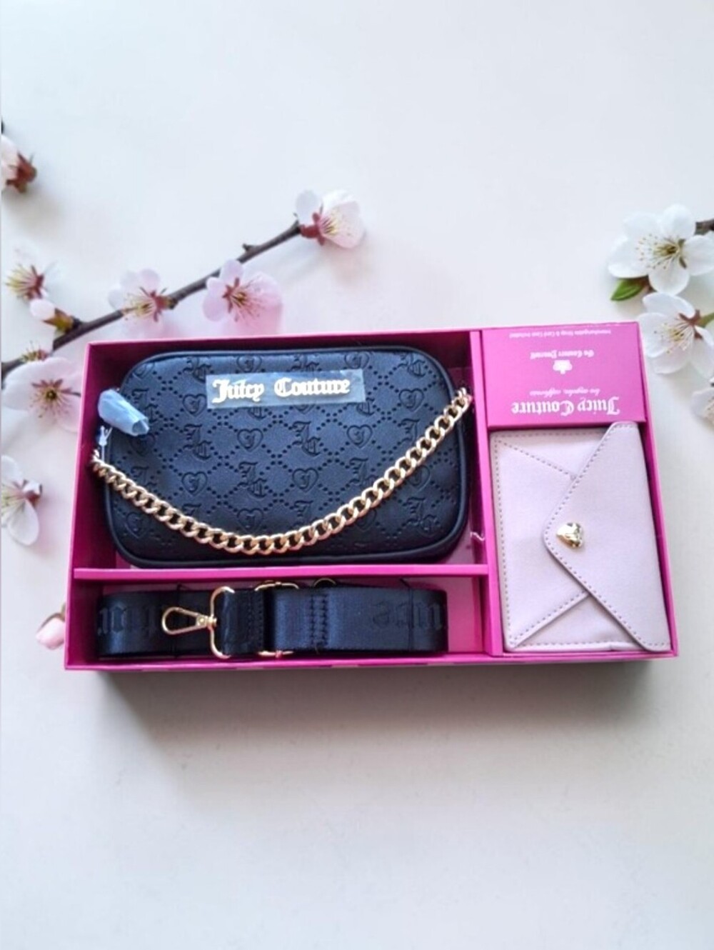🆕️ Juicy Couture Black Quilted Crossbody (Camera bag) Pink Envelope Card Holder